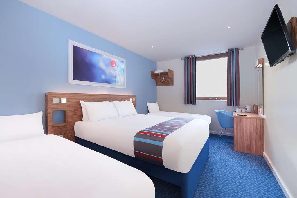 Travelodge Colwyn Bay Old Colwyn Phòng bức ảnh