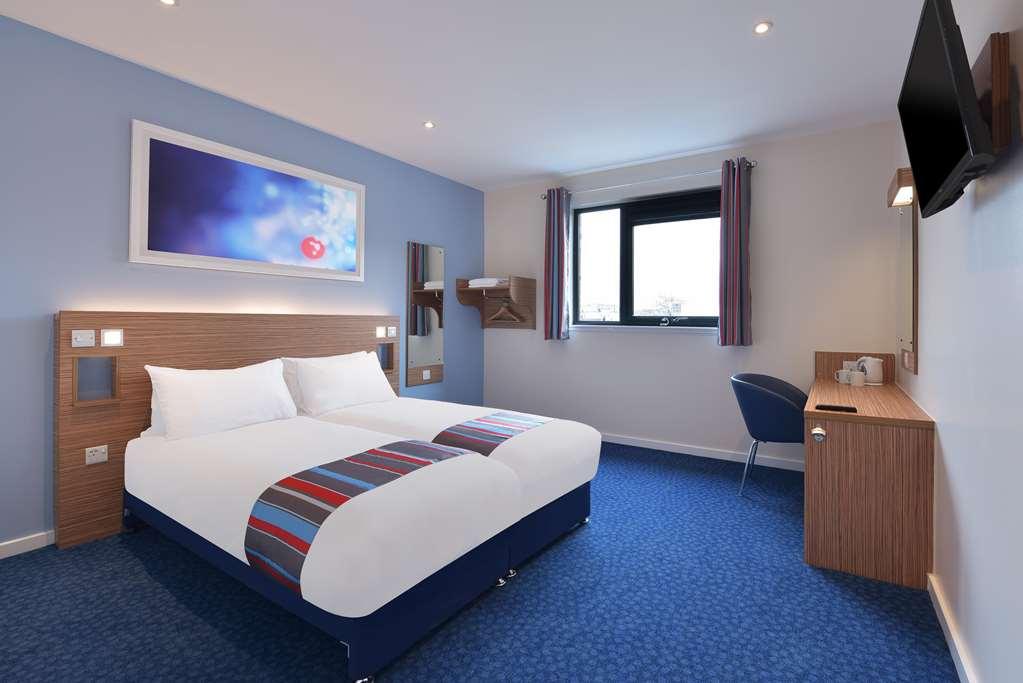 Travelodge Colwyn Bay Old Colwyn Phòng bức ảnh